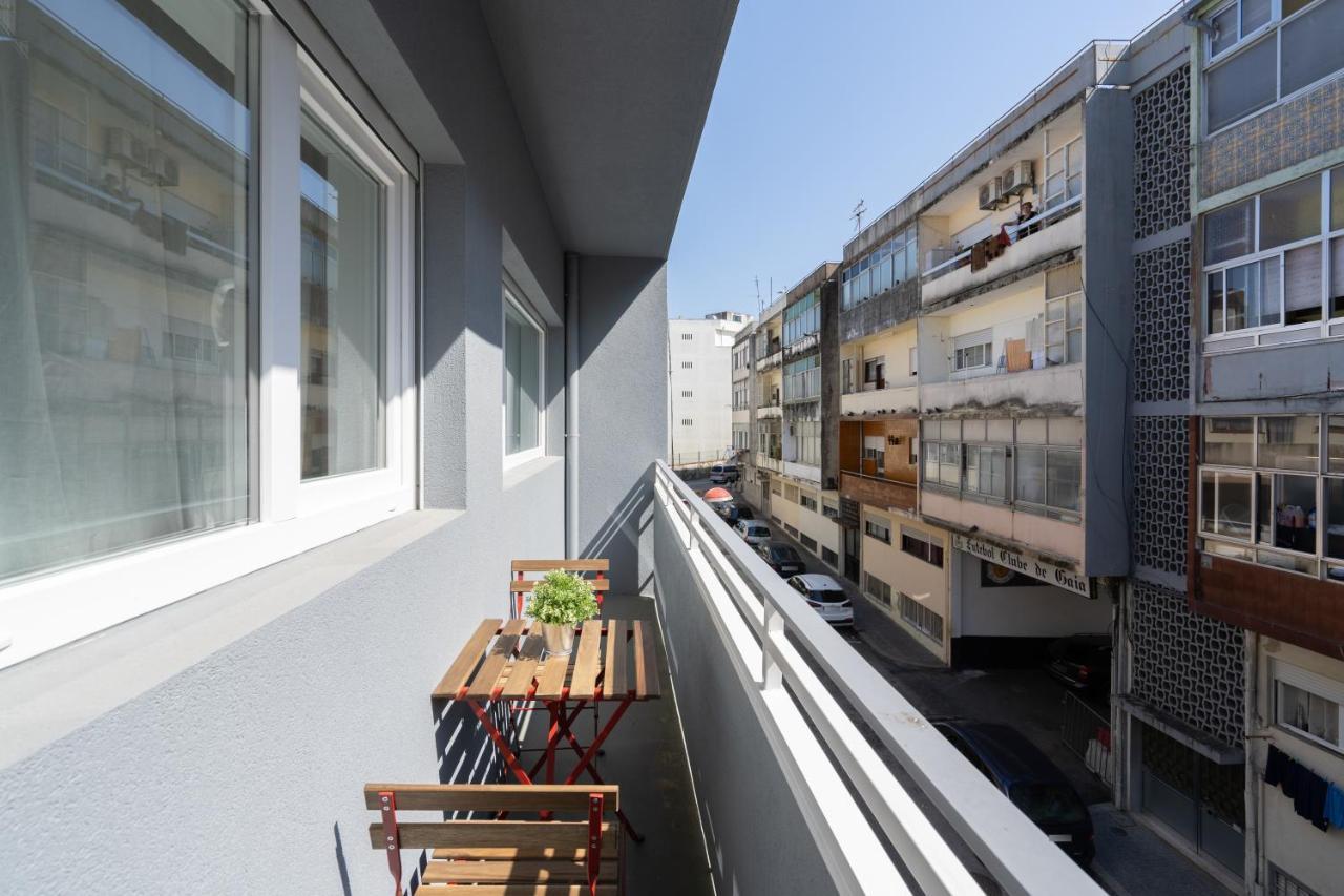 Sweet Sunny Flat W/ Balcony - Gaia Apartment Vila Nova de Gaia Luaran gambar