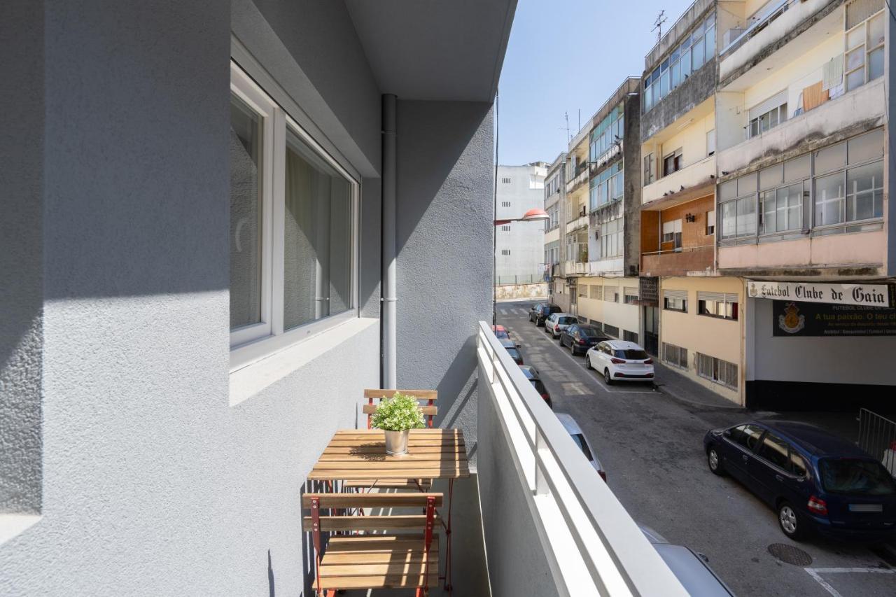 Sweet Sunny Flat W/ Balcony - Gaia Apartment Vila Nova de Gaia Luaran gambar