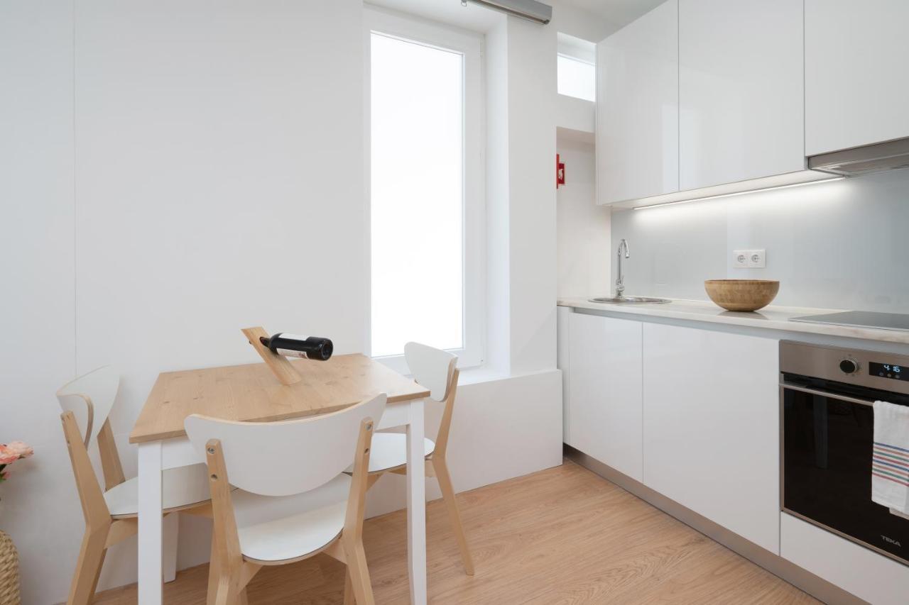 Sweet Sunny Flat W/ Balcony - Gaia Apartment Vila Nova de Gaia Luaran gambar